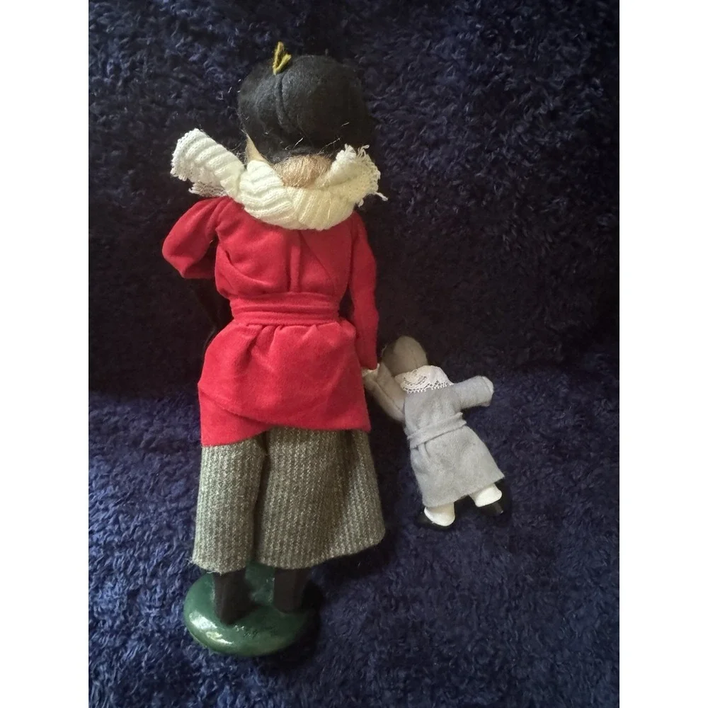 Vintage 1994 Byers Choice Carolers Mother & Child Figurine Set Chalfont‎ PA USA
